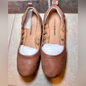NWT Lucky Brand Cognac brown Emmie Ballet Flats size 8